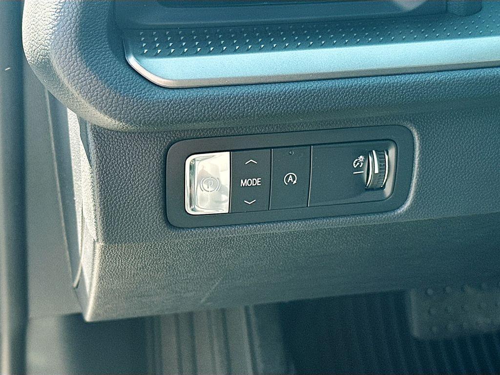 new 2025 Chevrolet Traverse car, priced at $46,560