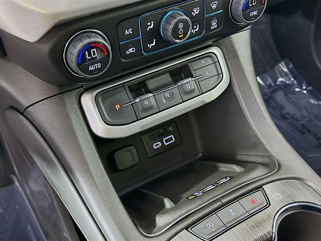 used 2023 GMC Acadia car, priced at $33,512