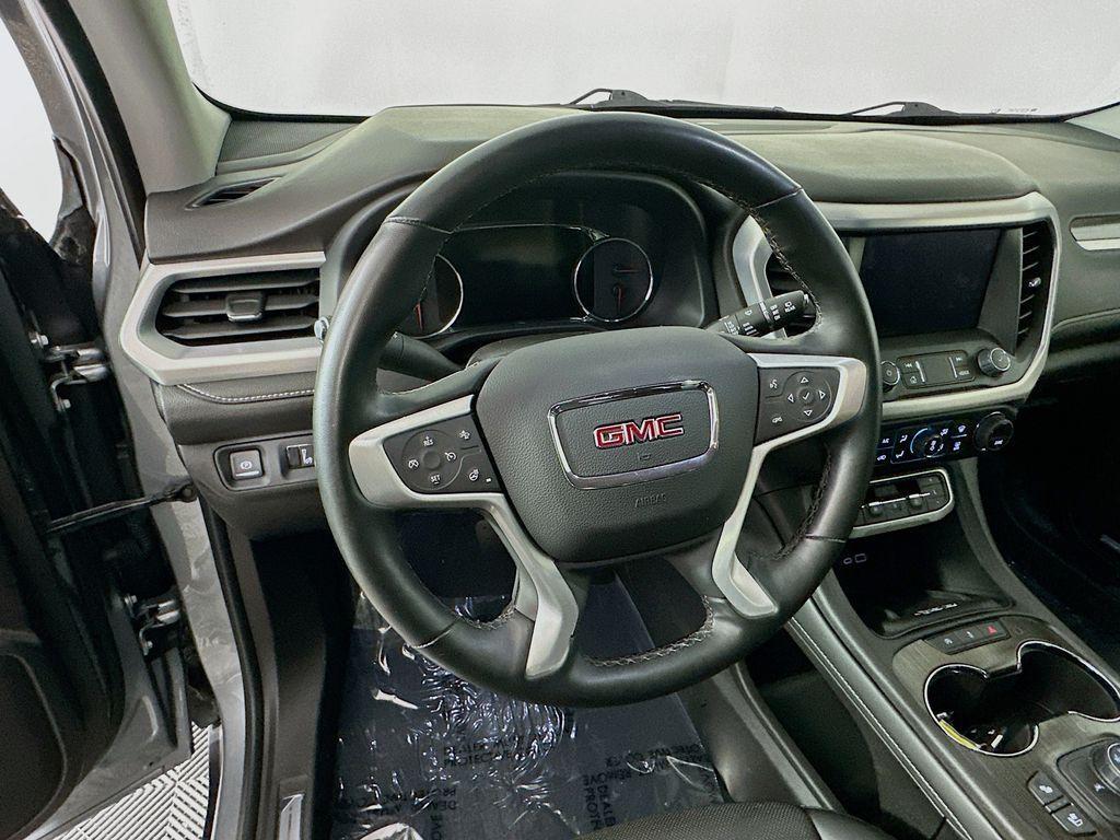 used 2023 GMC Acadia car, priced at $33,512