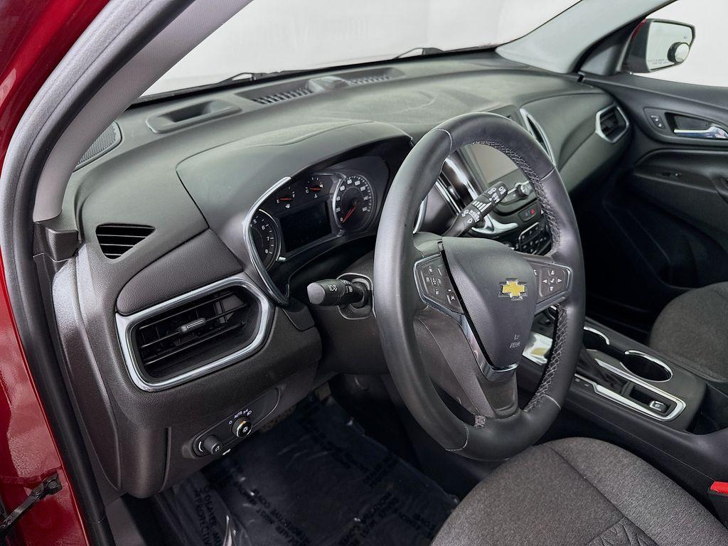 used 2024 Chevrolet Equinox car, priced at $22,522