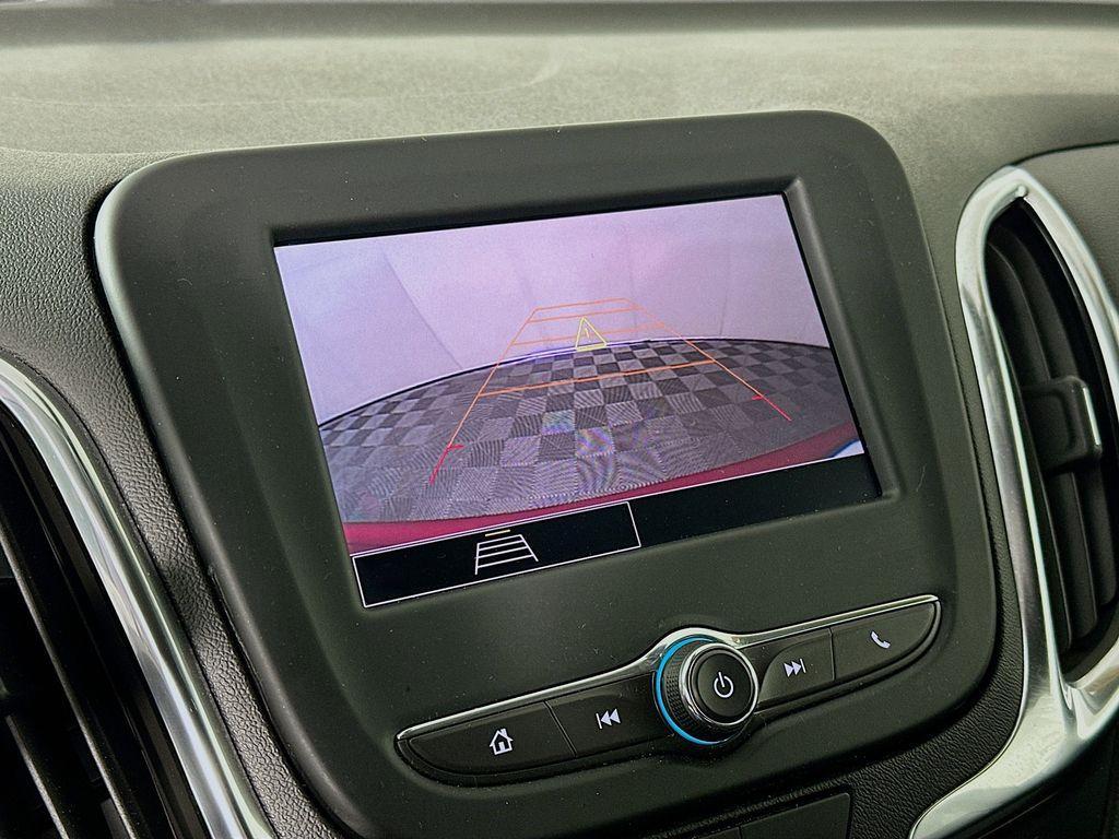 used 2024 Chevrolet Equinox car, priced at $22,522