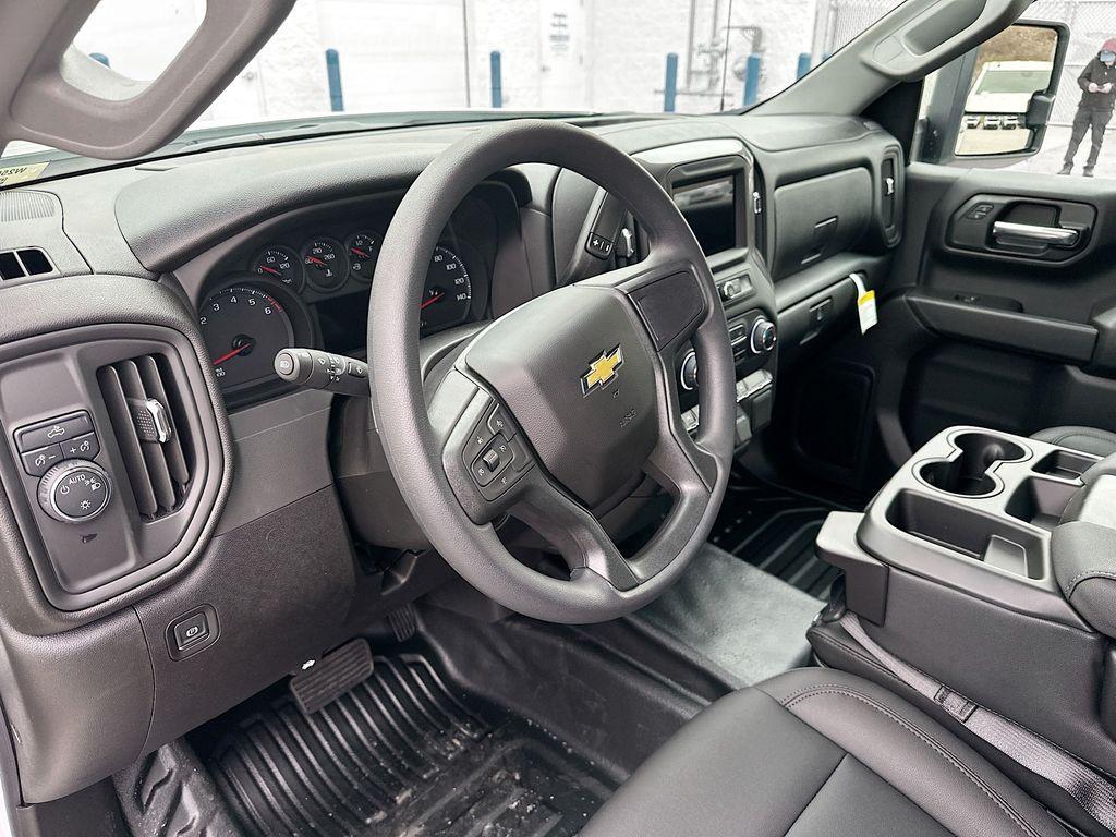 new 2025 Chevrolet Silverado 1500 car, priced at $44,820