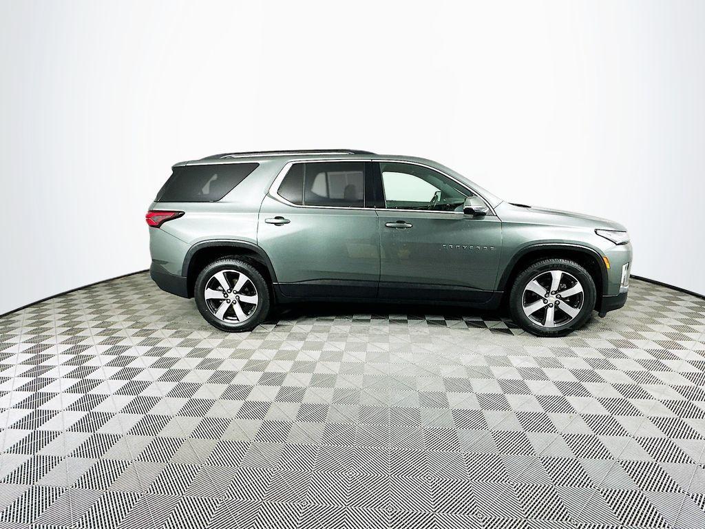 used 2022 Chevrolet Traverse car, priced at $31,500