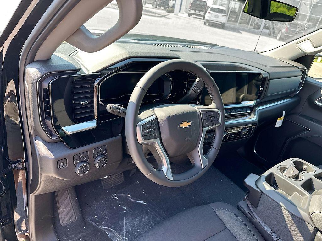 new 2025 Chevrolet Silverado 1500 car, priced at $52,595