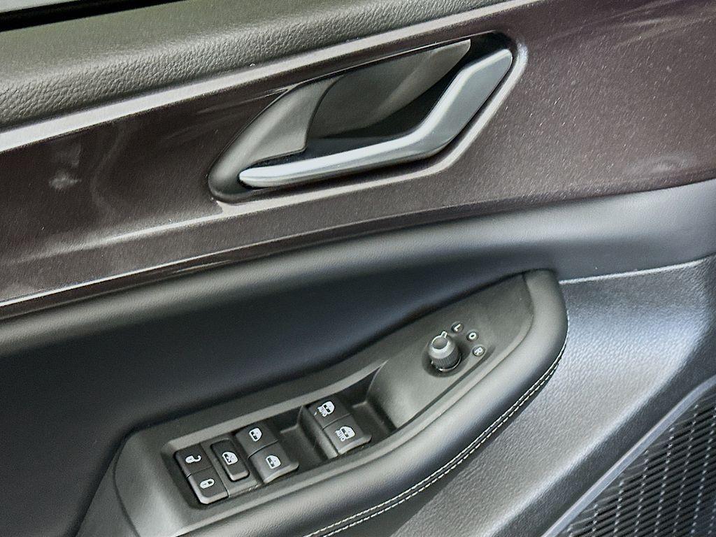 used 2023 Jeep Grand Cherokee L car, priced at $30,685