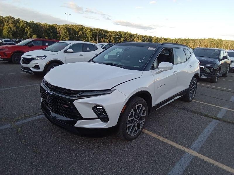 used 2023 Chevrolet Blazer car, priced at $29,100