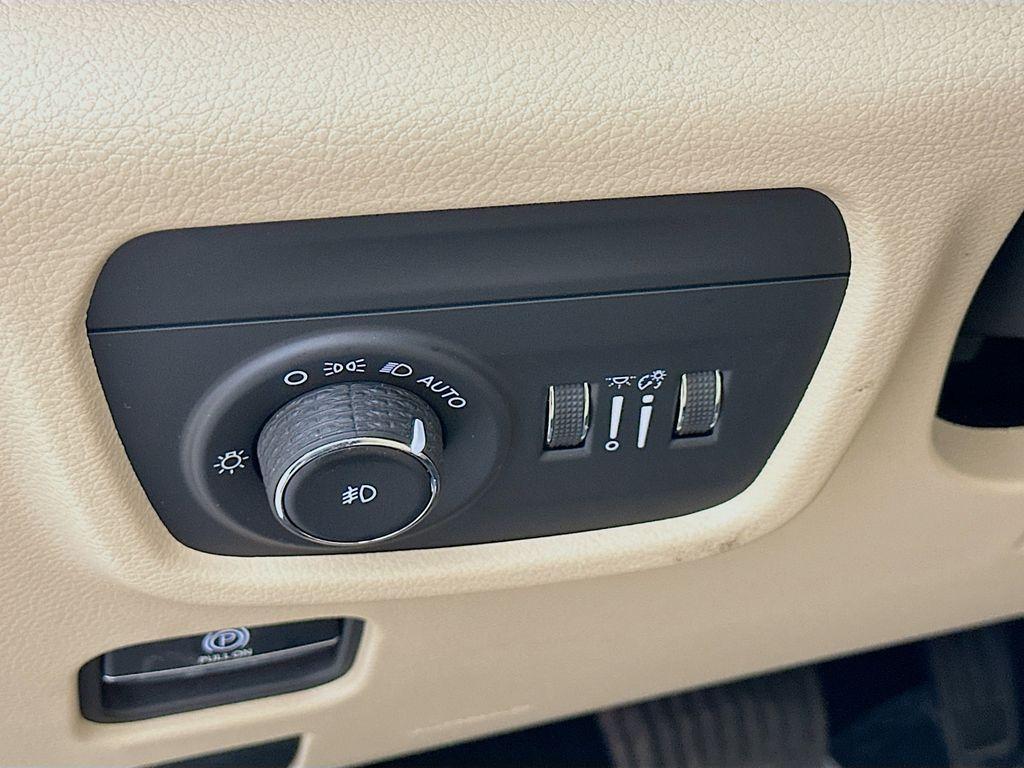 used 2023 Jeep Grand Cherokee L car, priced at $30,100