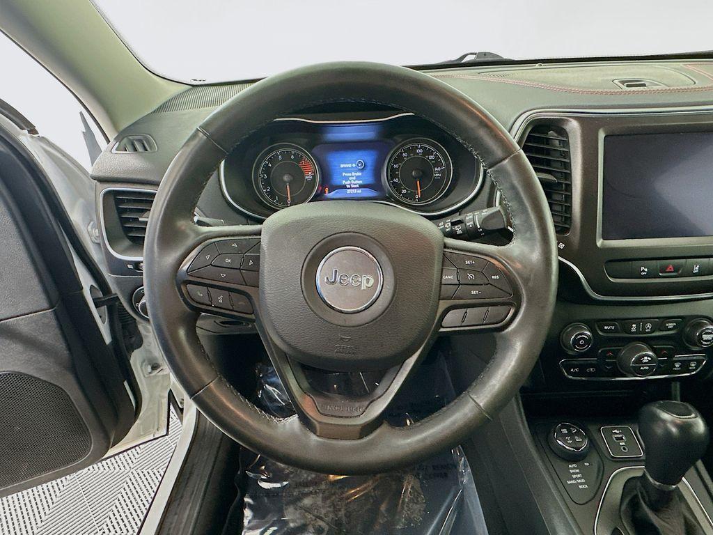 used 2022 Jeep Cherokee car, priced at $24,734