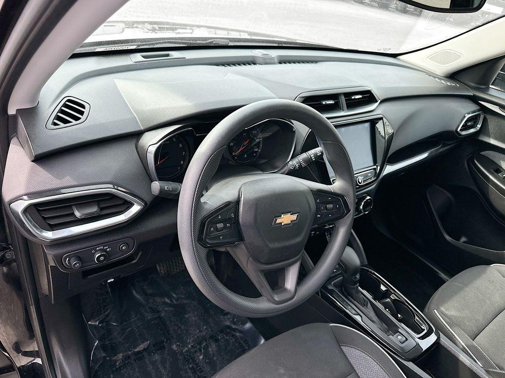 used 2022 Chevrolet TrailBlazer car, priced at $21,324