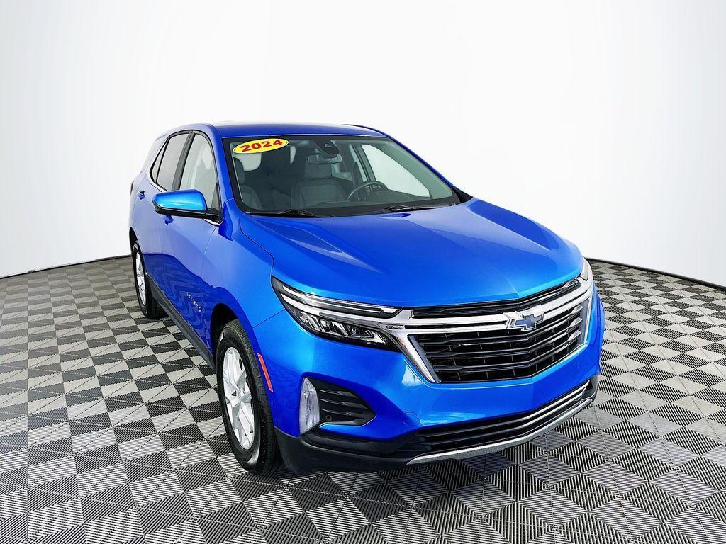 used 2024 Chevrolet Equinox car, priced at $23,214