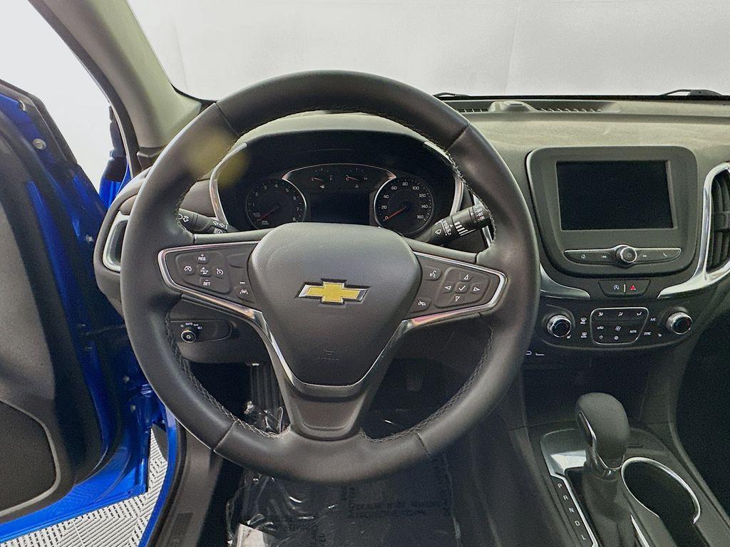 used 2024 Chevrolet Equinox car, priced at $23,214