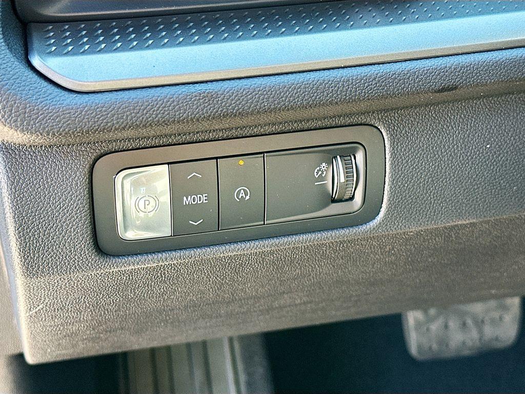 new 2026 Chevrolet Traverse car, priced at $48,415