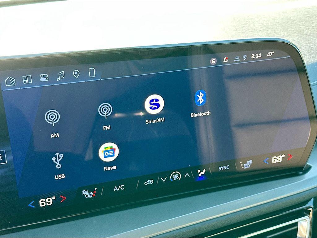 new 2026 Chevrolet Traverse car, priced at $48,415