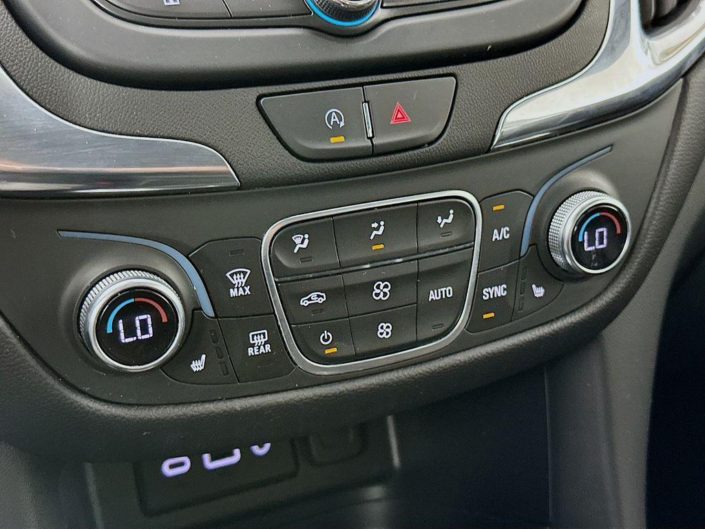 used 2023 Chevrolet Equinox car, priced at $21,500
