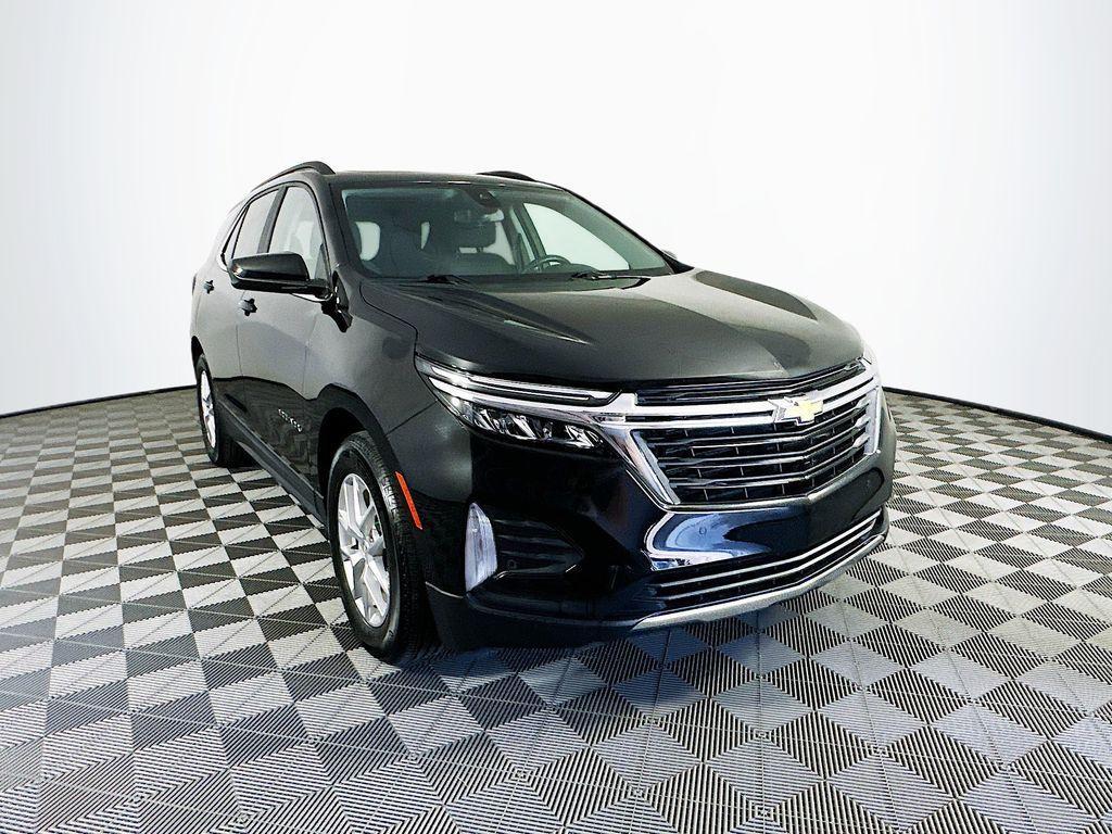 used 2023 Chevrolet Equinox car, priced at $21,525