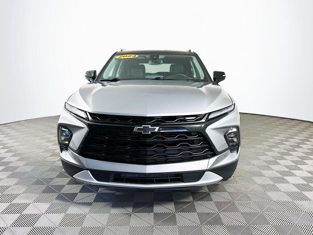 used 2024 Chevrolet Blazer car, priced at $29,400