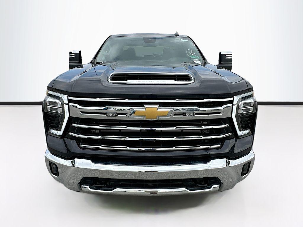 new 2024 Chevrolet Silverado 2500 car, priced at $82,398