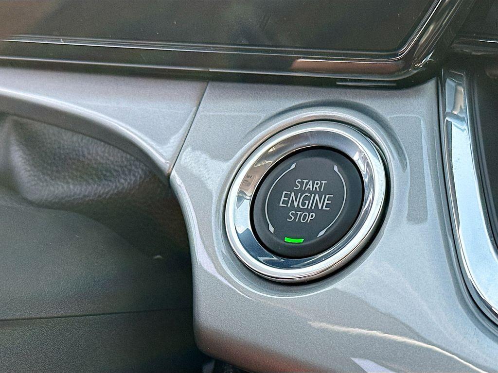 new 2025 Chevrolet Trax car, priced at $26,645