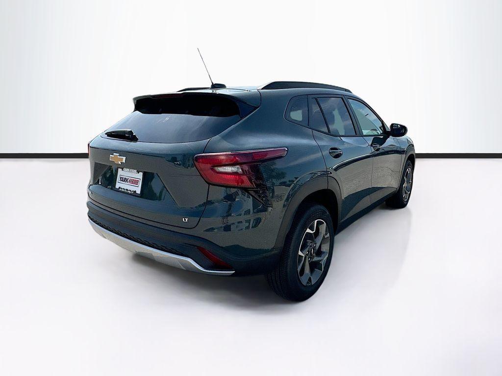 new 2025 Chevrolet Trax car, priced at $26,645