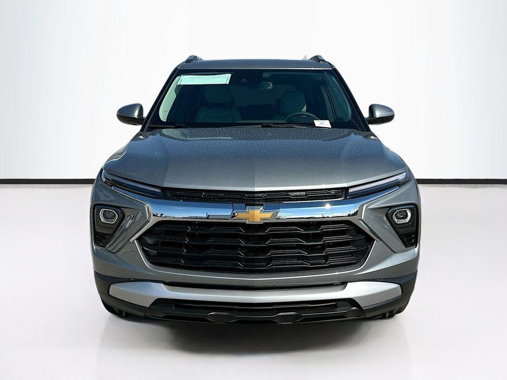 new 2026 Chevrolet TrailBlazer car, priced at $29,210