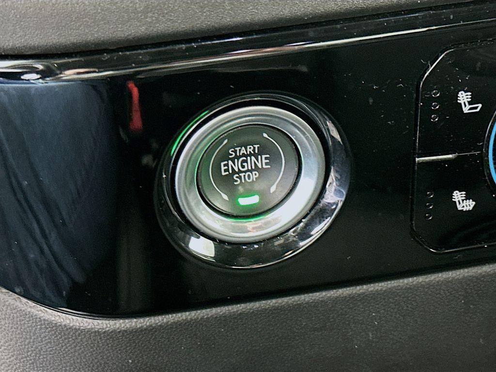 used 2024 Chevrolet Silverado 1500 car, priced at $41,621