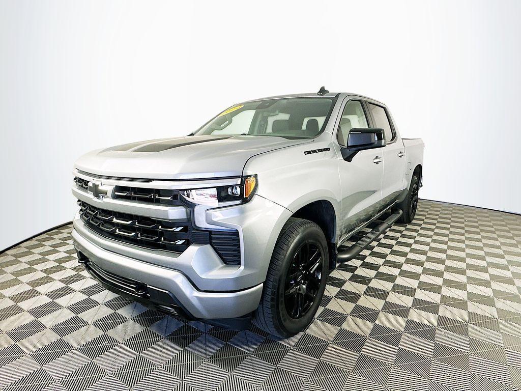 used 2024 Chevrolet Silverado 1500 car, priced at $41,621