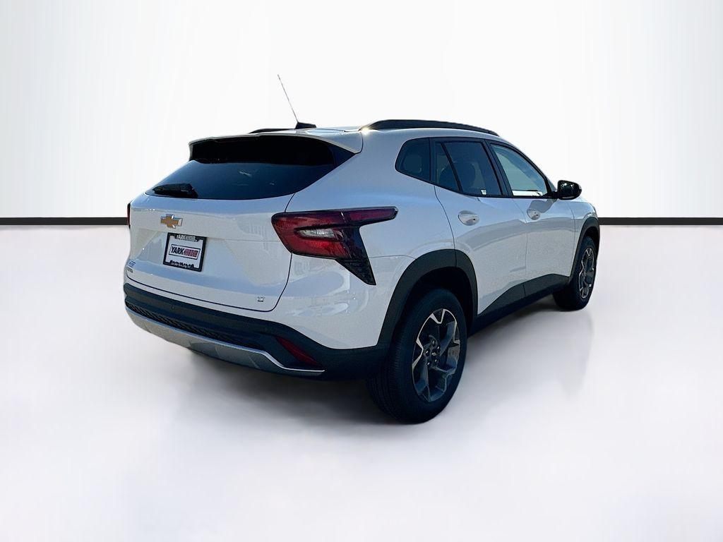 new 2025 Chevrolet Trax car, priced at $25,725