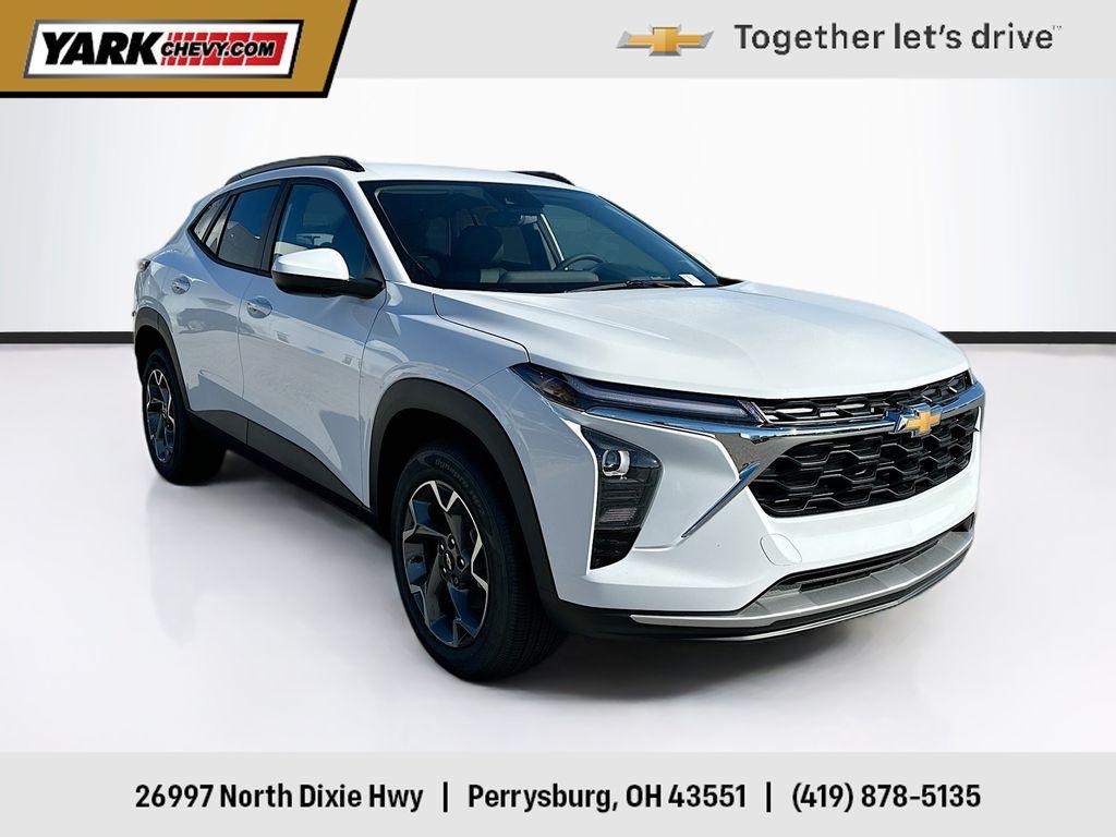 new 2025 Chevrolet Trax car, priced at $25,725