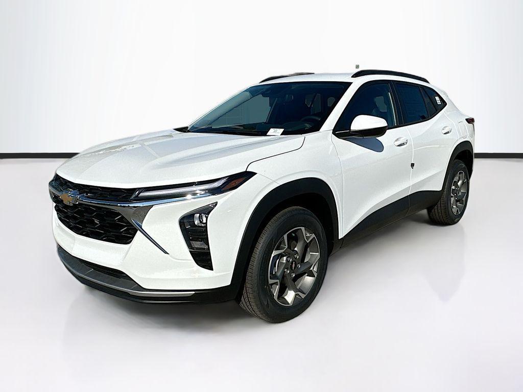 new 2025 Chevrolet Trax car, priced at $25,725