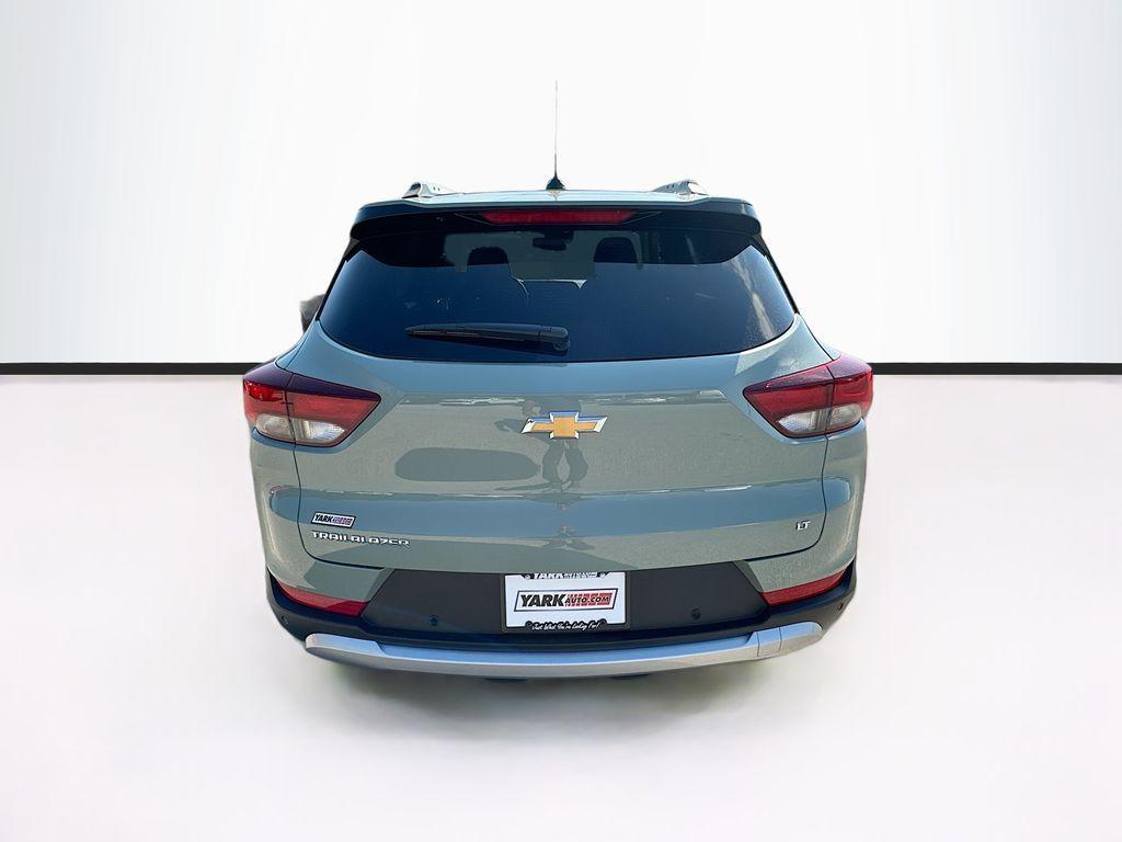new 2026 Chevrolet TrailBlazer car, priced at $28,910