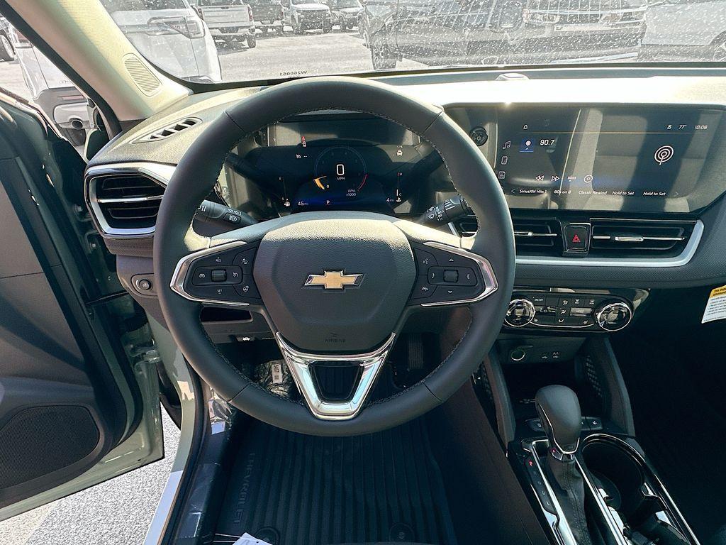 new 2026 Chevrolet TrailBlazer car, priced at $28,910