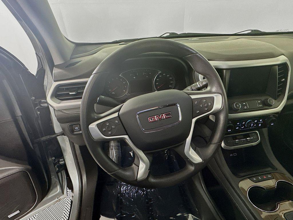 used 2023 GMC Acadia car, priced at $28,870
