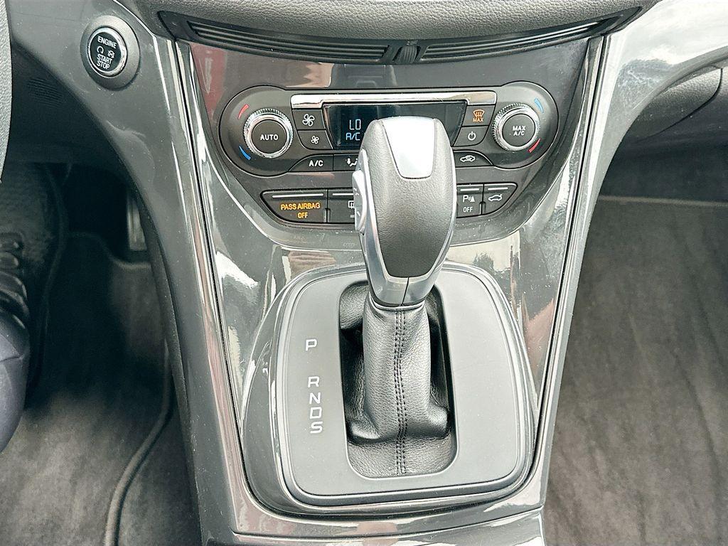 used 2015 Ford Escape car, priced at $12,999