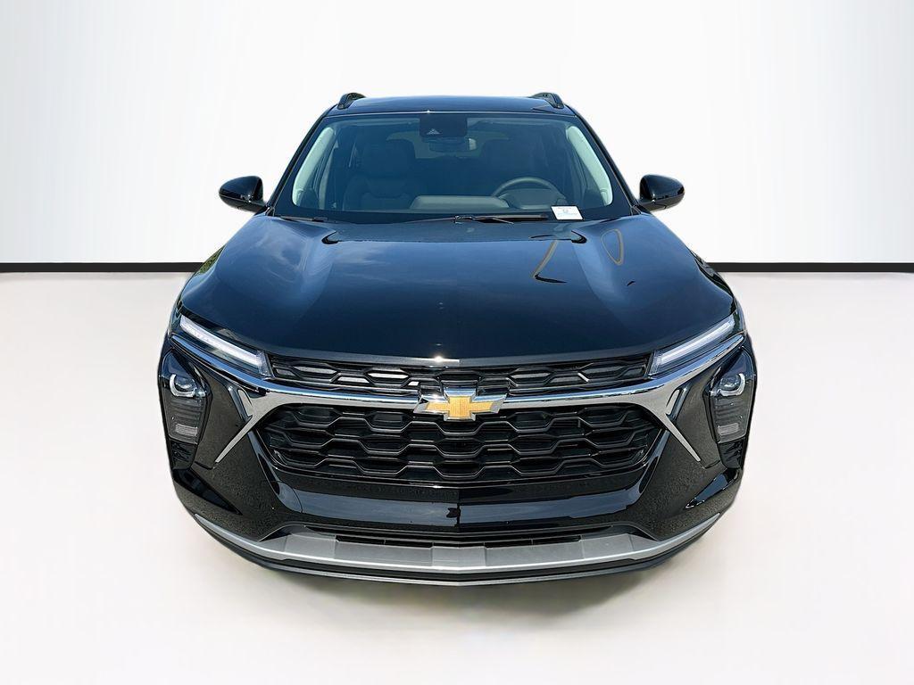 new 2025 Chevrolet Trax car, priced at $24,955
