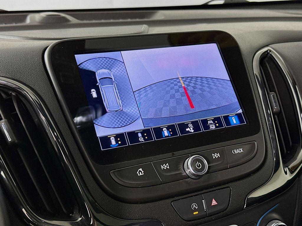 used 2022 Chevrolet Equinox car, priced at $23,712