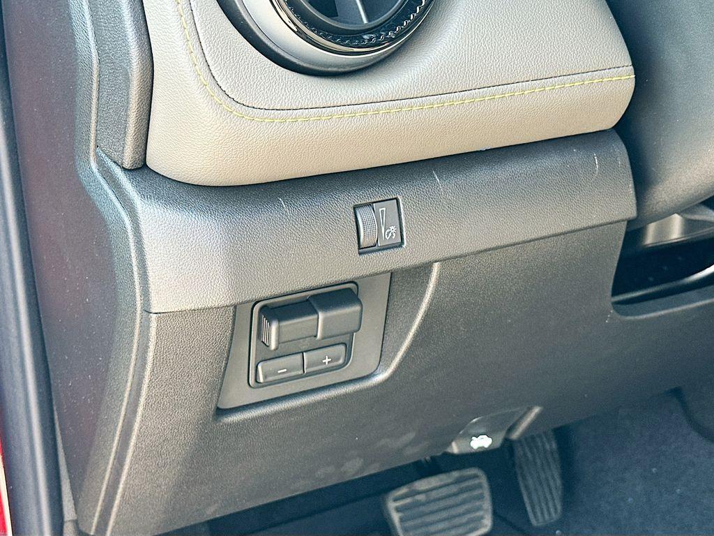 new 2025 Chevrolet Colorado car, priced at $54,560