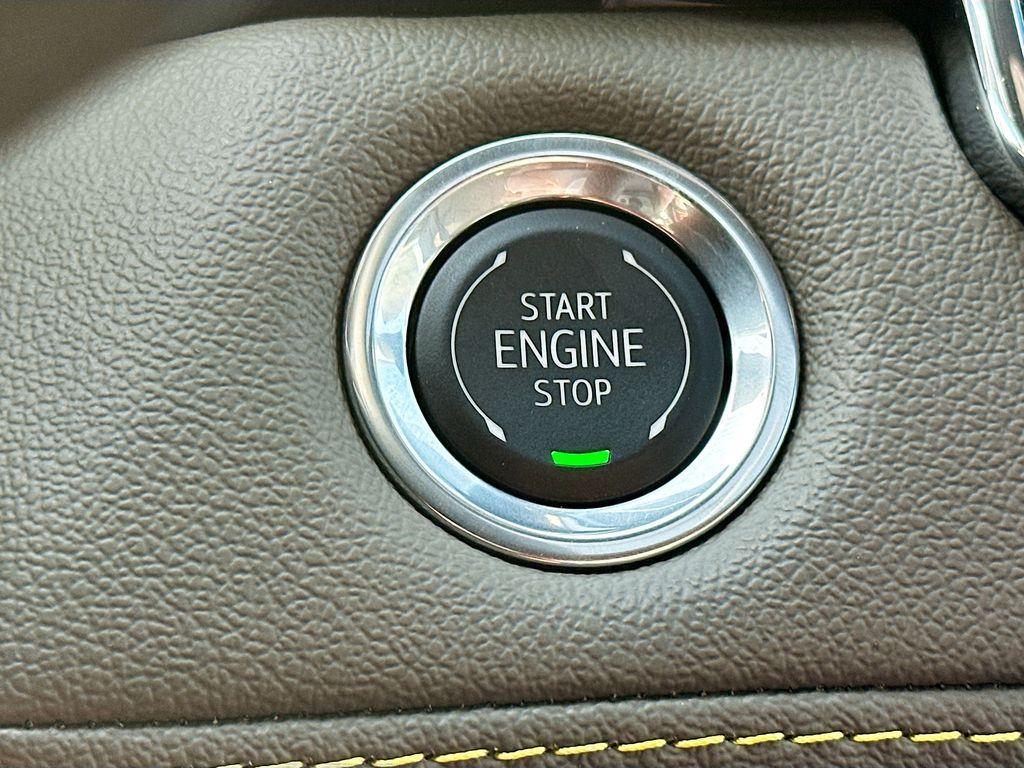 new 2025 Chevrolet Colorado car, priced at $54,560