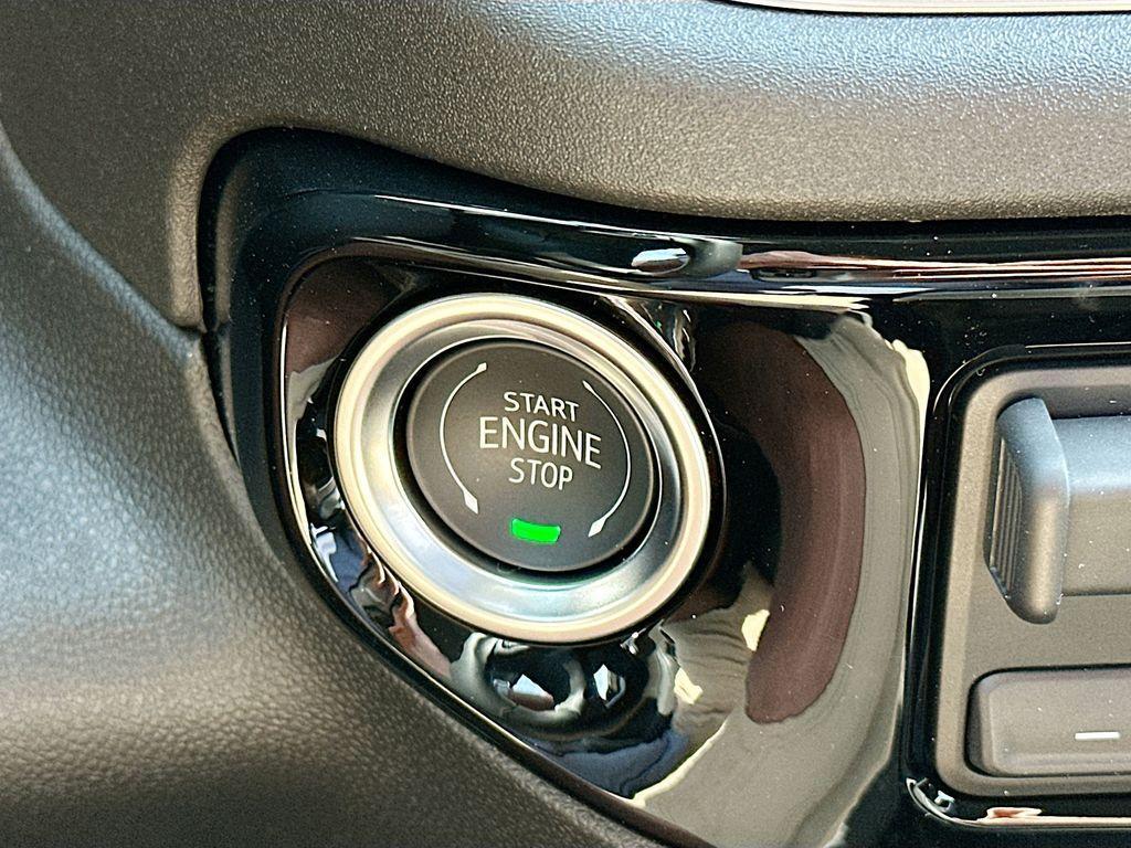 new 2025 Chevrolet Silverado 1500 car, priced at $52,595