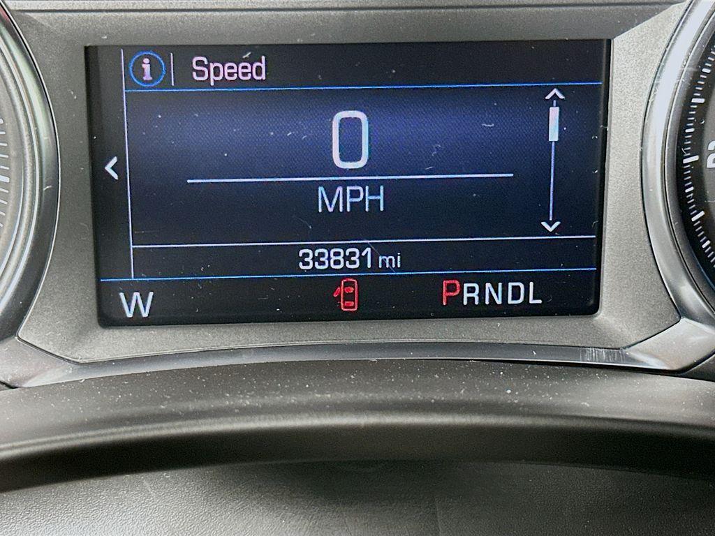 used 2023 Chevrolet Equinox car, priced at $21,300
