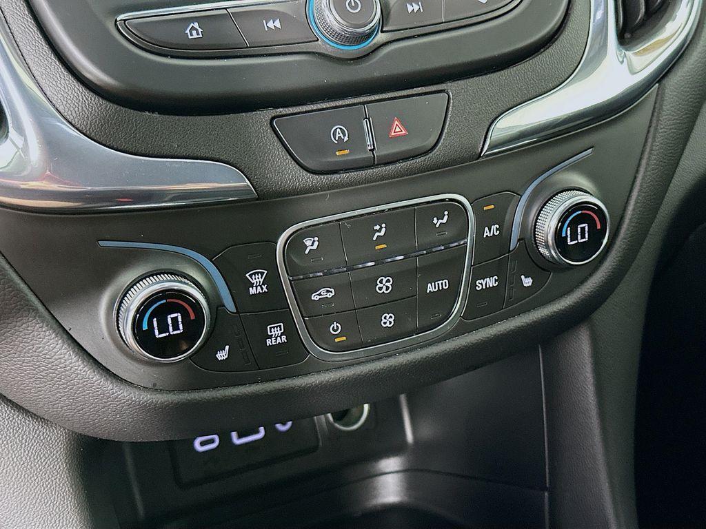 used 2023 Chevrolet Equinox car, priced at $20,250