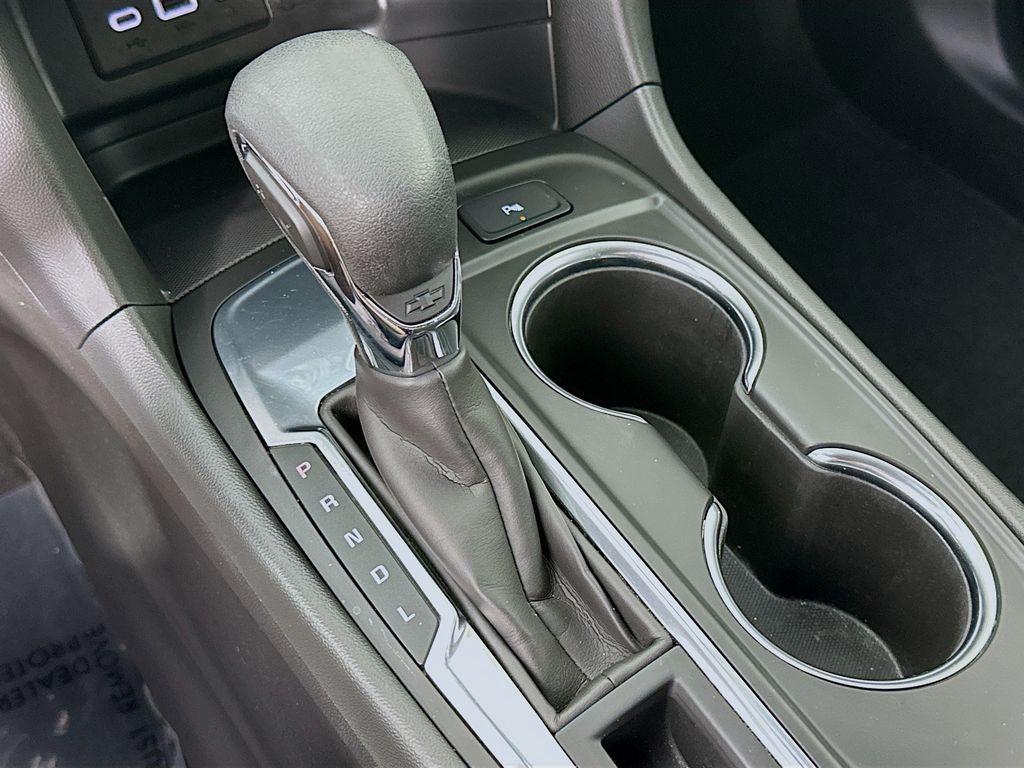 used 2023 Chevrolet Equinox car, priced at $20,250