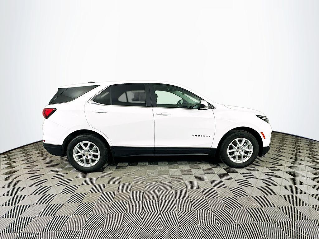 used 2023 Chevrolet Equinox car, priced at $21,300