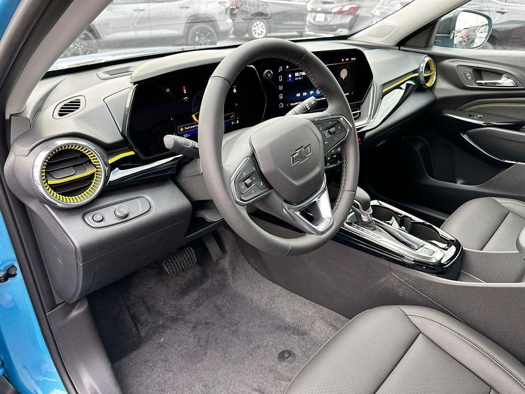 new 2025 Chevrolet Trax car, priced at $27,730