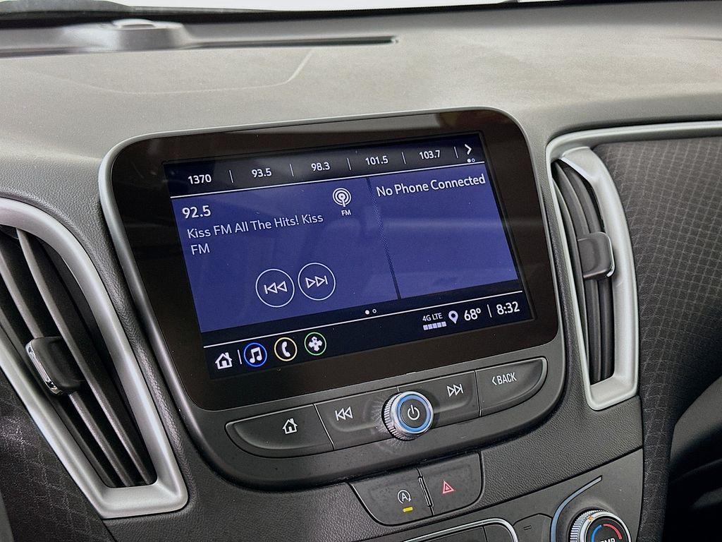 used 2022 Chevrolet Malibu car, priced at $20,656