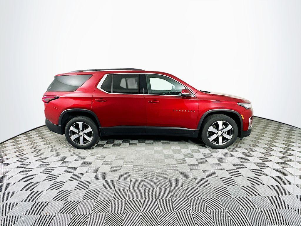 used 2022 Chevrolet Traverse car, priced at $29,857