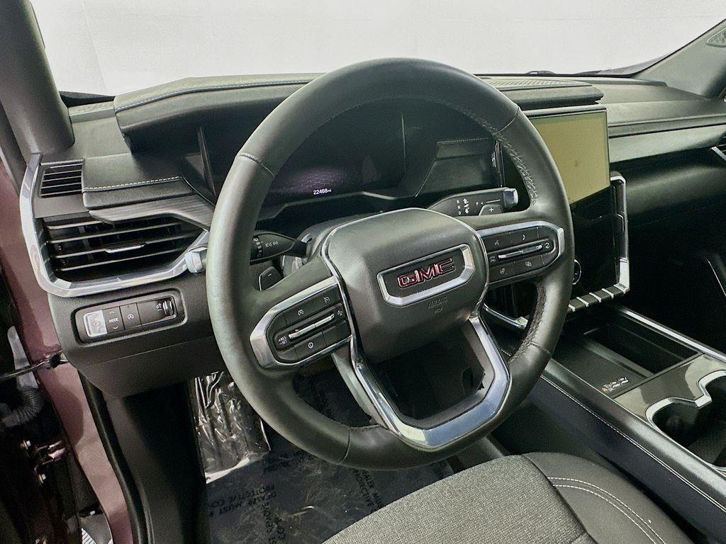 used 2025 GMC Acadia car, priced at $32,397
