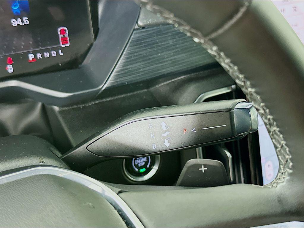 used 2025 GMC Acadia car, priced at $32,397