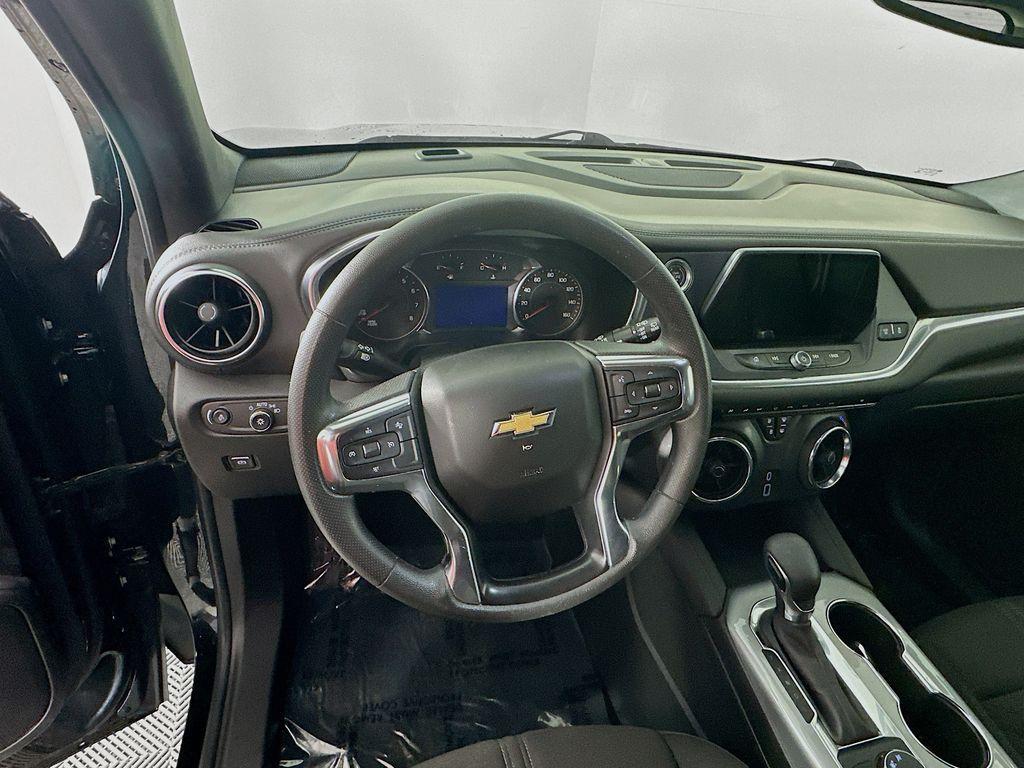used 2022 Chevrolet Blazer car, priced at $24,254