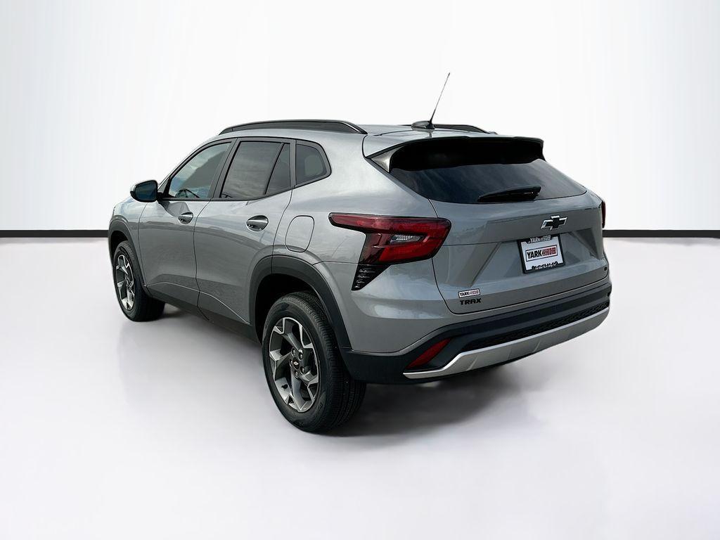 new 2025 Chevrolet Trax car, priced at $25,855