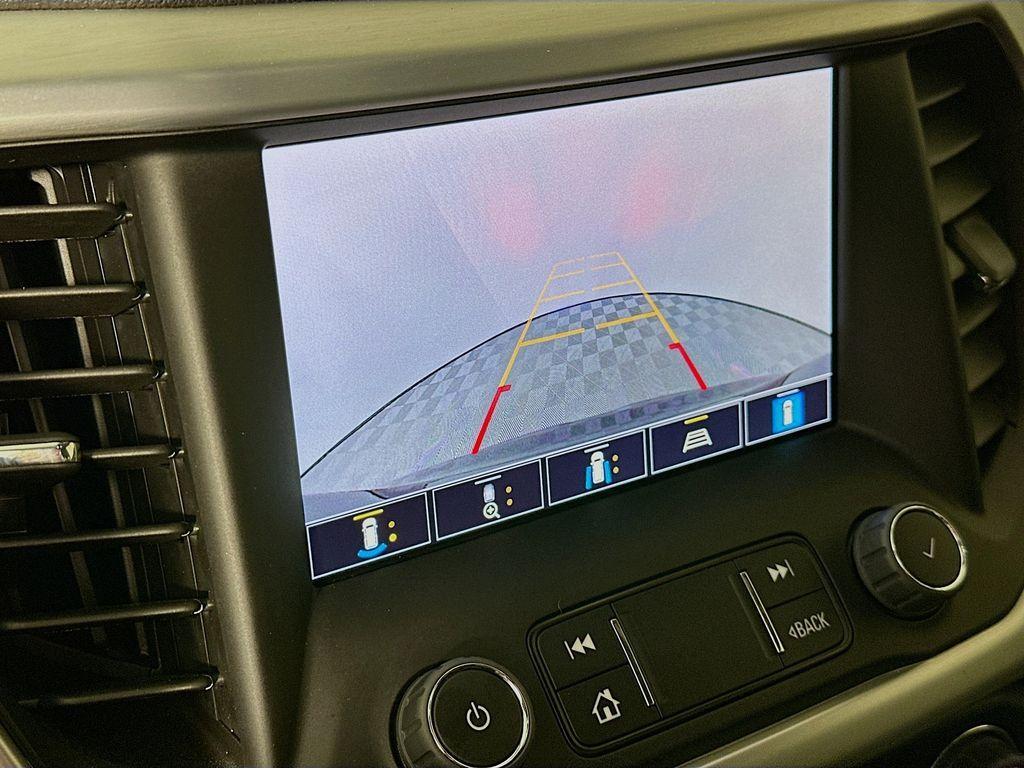 used 2023 GMC Acadia car, priced at $32,900